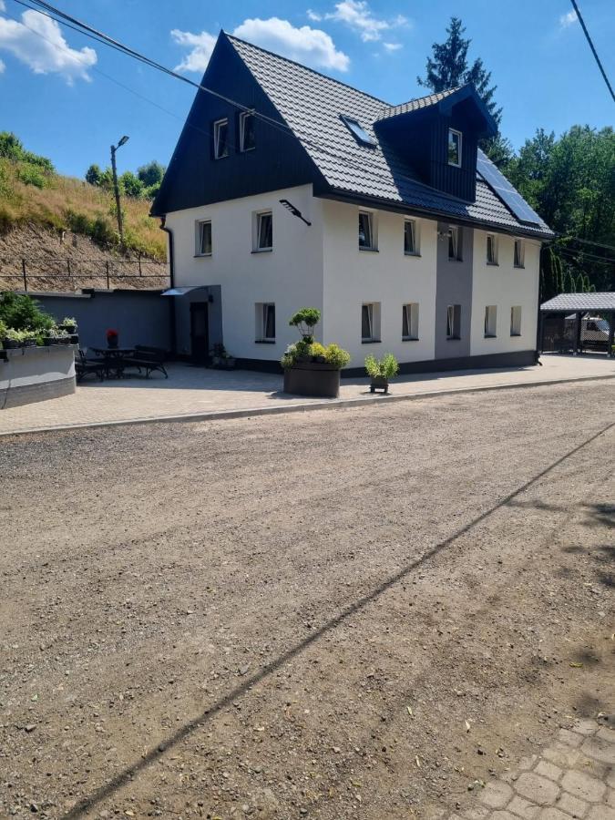 Apartamenty Salamandra Kłodzko Esterno foto